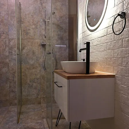 Trevilles Pogodny * 斯克拉斯卡波伦巴